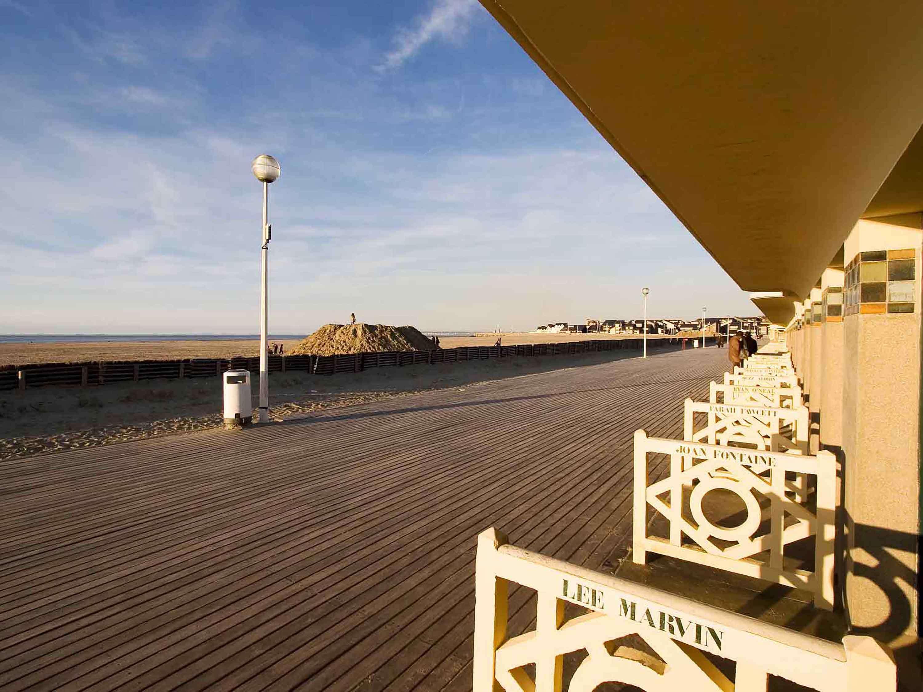 Mercure Deauville Centre Bagian luar foto
