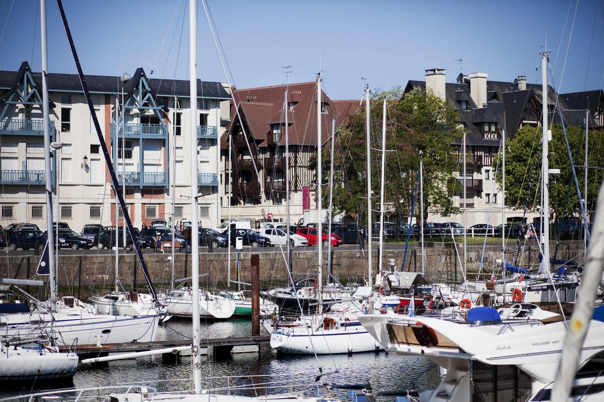 Mercure Deauville Centre Bagian luar foto